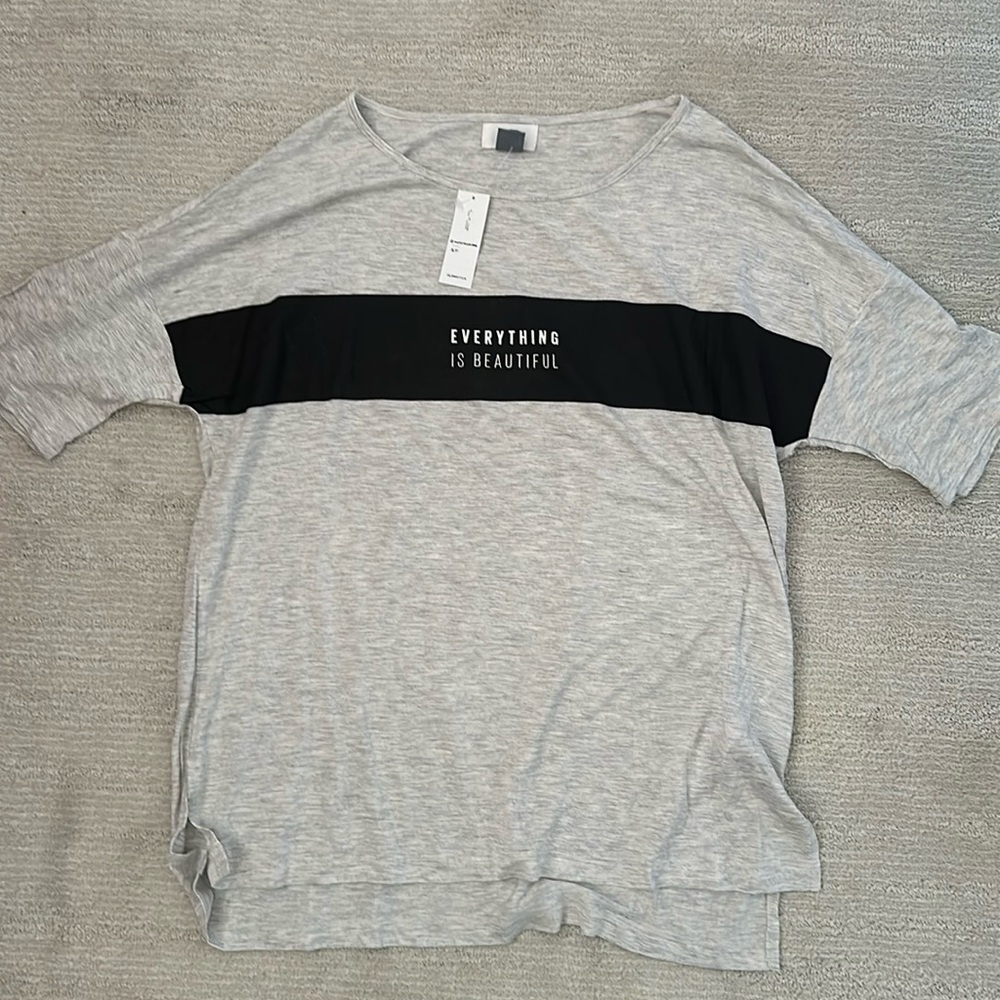 Old Navy oversized T-shirt grey